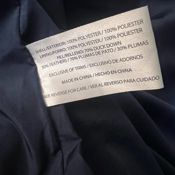 Navy quilted vest (size XL) - Picture 8 of 9